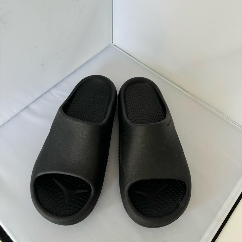 Crocs Mellow Recovery Slide Black Womens 8 - Picture 2 of 3